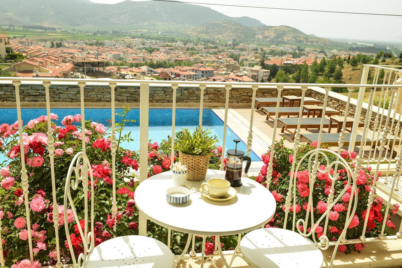 Vinifera Ephesus Hotel Selcuk ภายนอก รูปภาพ